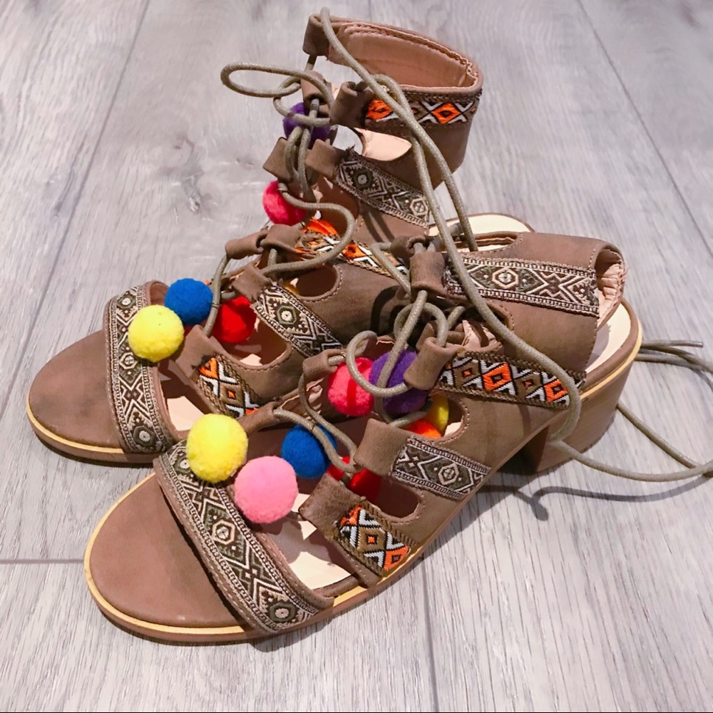 Catherine Malandrino Pom Pom Sandals